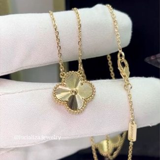 Кольє у стилі VanCleef Vintage Alhambra