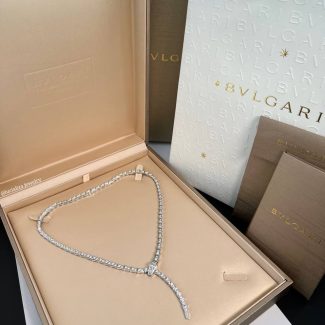 Кольє у стилі BVLGARI